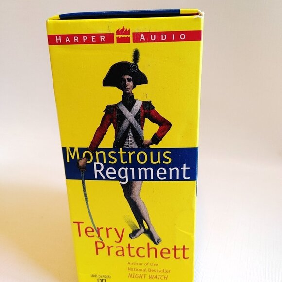 Terry Pratchett Monstrous Regiment Audio Book on Cassette 8 Cassettes - Picture 5 of 6